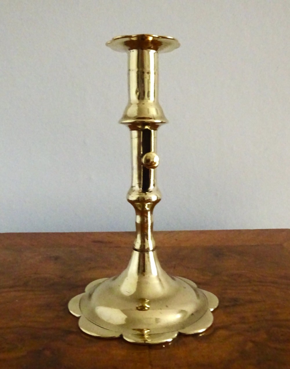 C1730   EJECTOR BRASS CANDLESTICK