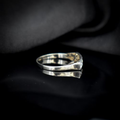 fig 3. Vintage Diamond Five Stone 14ct 14K White Gold Ring | Vintage Band