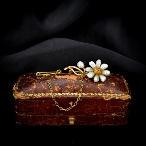 fig 2. Antique Citrine and Pearl 14ct 14K Gold Flower Brooch Pin