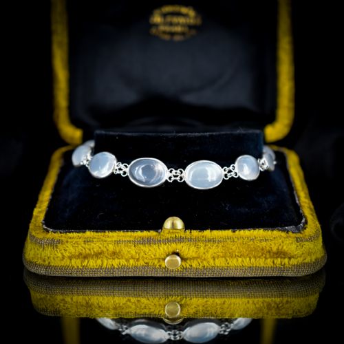 fig 2. Vintage Cabochon Moonstone Sterling Silver Line Bracelet | 7