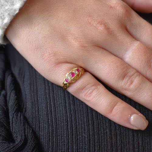 fig 1. Antique Ruby and Diamond 18ct 18K Yellow Gold Scroll Boat Ring | Edwardian