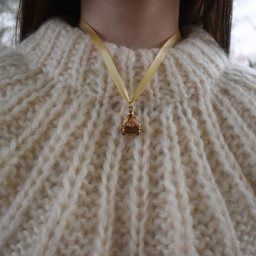 fig 1. Antique Citrine Paste Gold Cased Large Ornate Fob Seal Pendant | Victorian