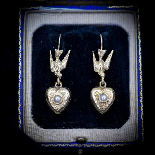 Antique Swallow Bird 9ct 9k Gold Engraved Puffy Heart Drop Earrings