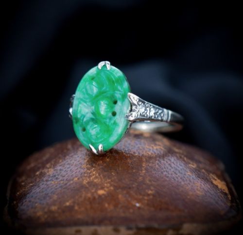 Art Deco Carved Jade and Diamond Oval Panel White Gold Ring | Antique Circa.1920