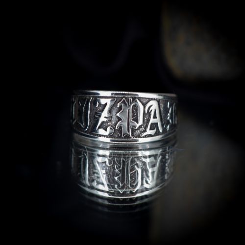 fig 4. Antique Mizpah Sterling Silver Chunky Band Ring