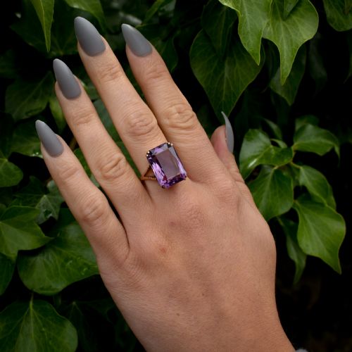 fig 1. Vintage Rectangular Cut Large Amethyst Solitaire Gold Cocktail Ring