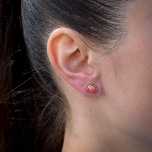fig 3. Vintage Round Coral Bezel Gold Stud Earrings, Studs