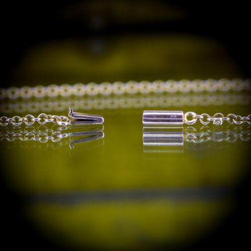 fig 4. Antique Victorian Short Gold Chain Necklace with Barrel Clasp | 17.5