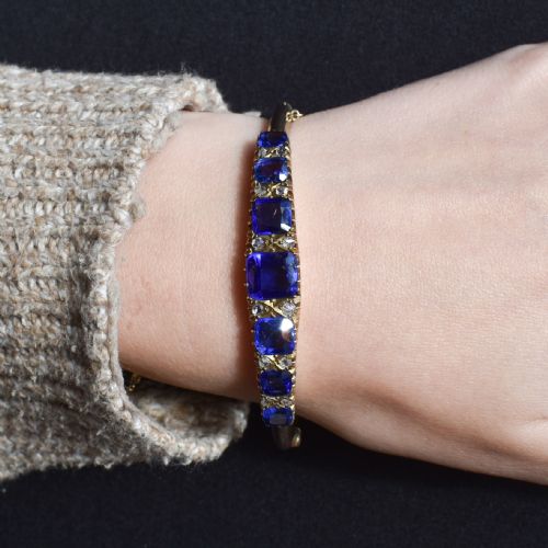 ANTIQUE SAPPHIRE PASTE AND DIAMOND 9CT GOLD BANGLE BRACELET - ADDITIONAL PHOTO 8