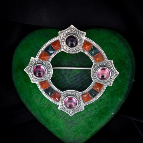 Antique Victorian Scottish Agate Sterling Silver Brooch