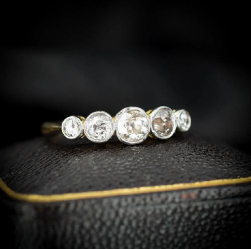 ANTIQUE ART DECO DIAMOND FIVE STONE BEZEL RING 084CT - ADDITIONAL PHOTO 2
