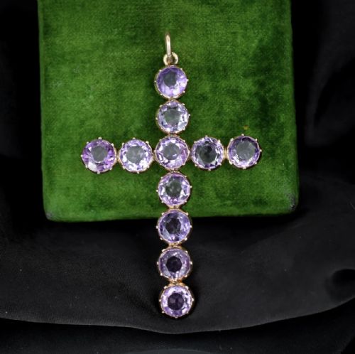 ANTIQUE VICTORIAN AMETHYST 15CT GOLD CROSS PENDANT