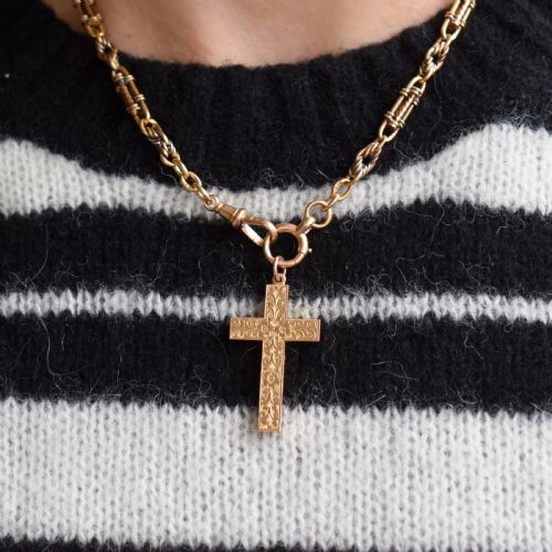 ANTIQUE ENGRAVED 9CT FLORAL ENGRAVED CROSS PENDANT CHESTER 1911 - ADDITIONAL PHOTO 10