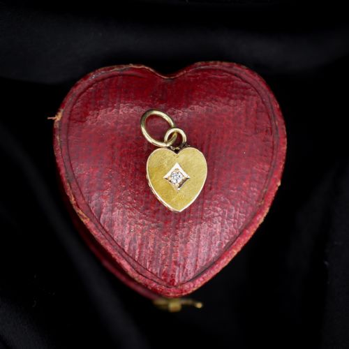 ANTIQUE DIAMOND HEART 15CT GOLD CHARM PENDANT