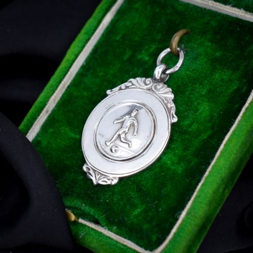 ART DECO 'FOOTBALL' MEDAL MEDALLION PENDANT DATED 1927 - ADDITIONAL PHOTO 4