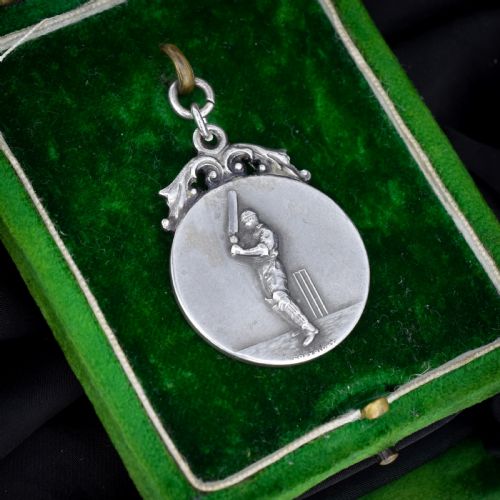 ART DECO 'CRICKET' MEDAL MEDALLION PENDANT DATED 1932 - ADDITIONAL PHOTO 2