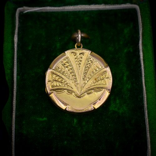 Antique 9ct Gold Round Engraved Locket Pendant | Chester 1910