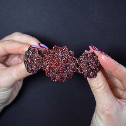 ANTIQUE VICTORIAN BOHEMIAN GARNET BRACELET CIRCA1890 - ADDITIONAL PHOTO 5