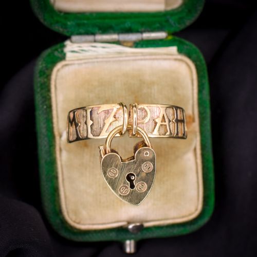 Vintage Heart Padlock Drop 'MIZPAH' 9ct Yellow Gold Band Ring