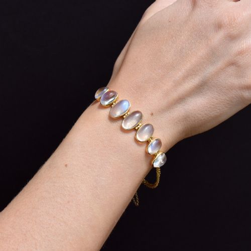 ANTIQUE 18CT GOLD GRADUATING MOONSTONE BRACELET 1027CT - ADDITIONAL PHOTO 9