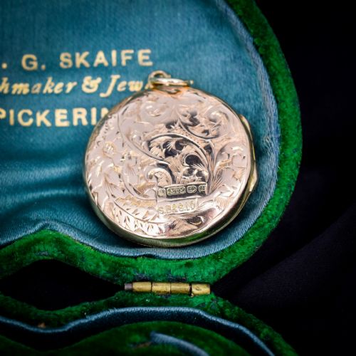 ANTIQUE 9CT GOLD ENGRAVED ROUND FANCY LOCKET BIRMINGHAM 1919 - ADDITIONAL PHOTO 10