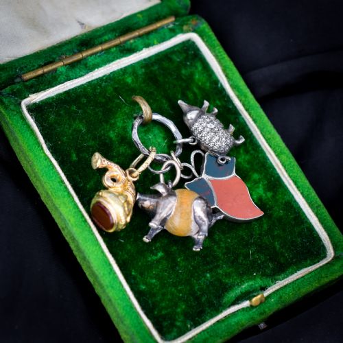 ANTIQUE SILVER LUCKY CHARMS ON SPLIT RING PIG IVY BUGLE - ADDITIONAL PHOTO 1