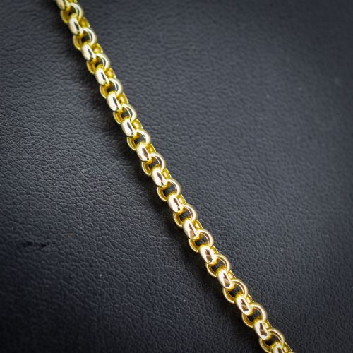 fig 2. An antique Victorian 9ct yellow gold belcher link chain necklace featuring a dog clip clasp fastener.