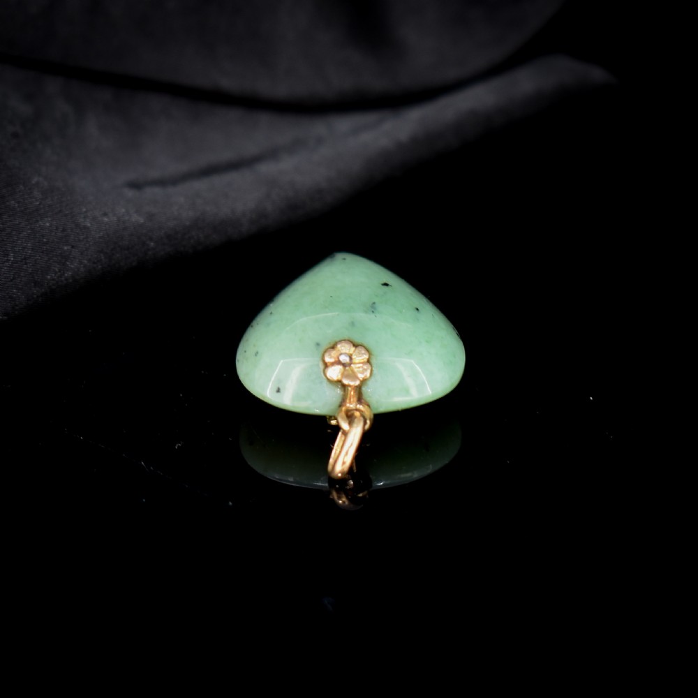 Vintage Green Jade Heart 9ct 9K Yellow Gold Drop Pendant Charm View IV
