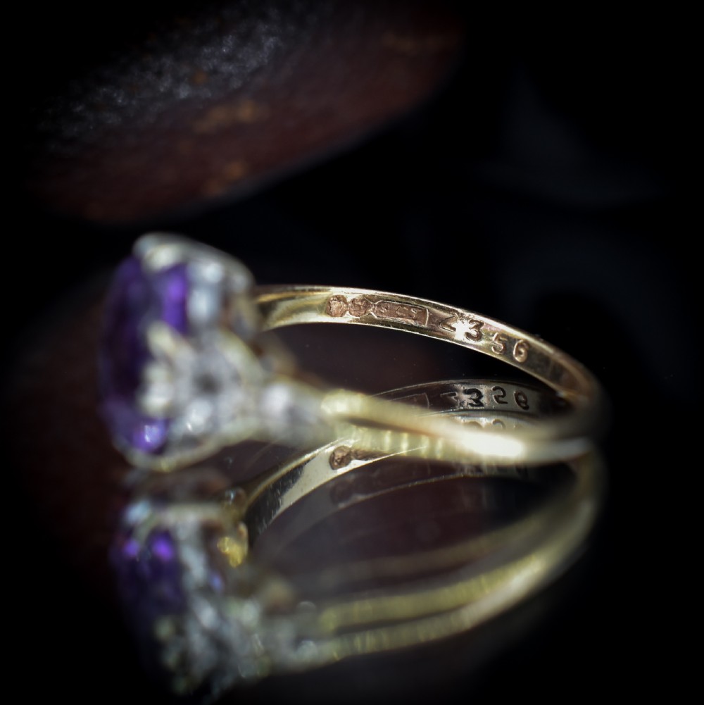 Art Deco Amethyst Oval Solitaire 9ct 9K Yellow Gold Ring View IX