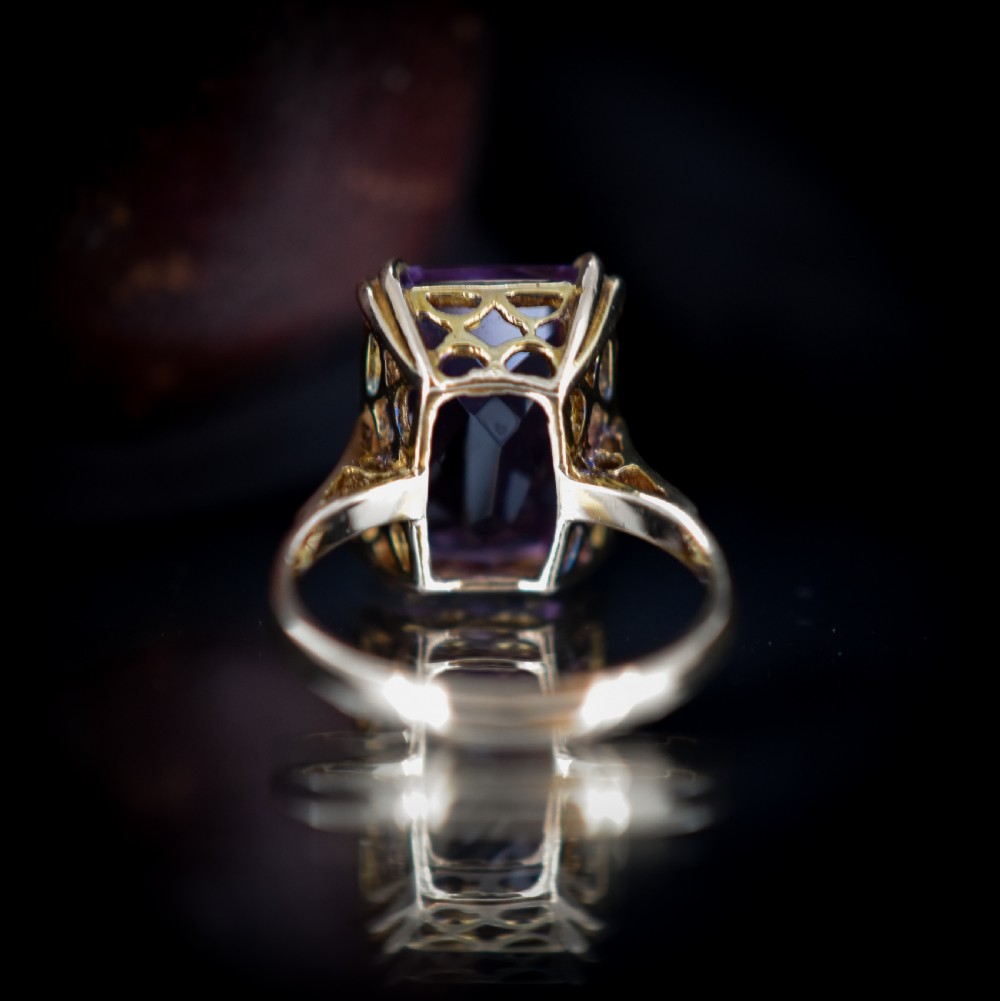 Vintage Rectangular Cut Large Amethyst Solitaire 9ct 9K Yellow Gold Cocktail Ring | Dated 1962 View V