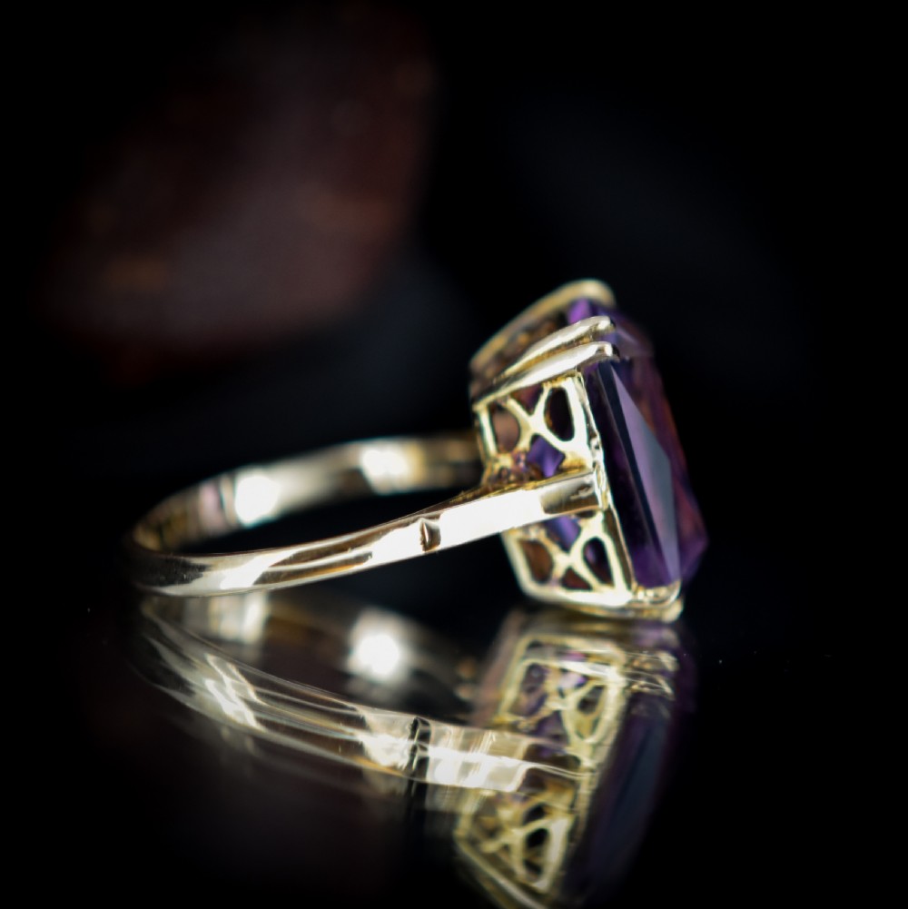 Vintage Rectangular Cut Large Amethyst Solitaire 9ct 9K Yellow Gold Cocktail Ring | Dated 1962 View VII