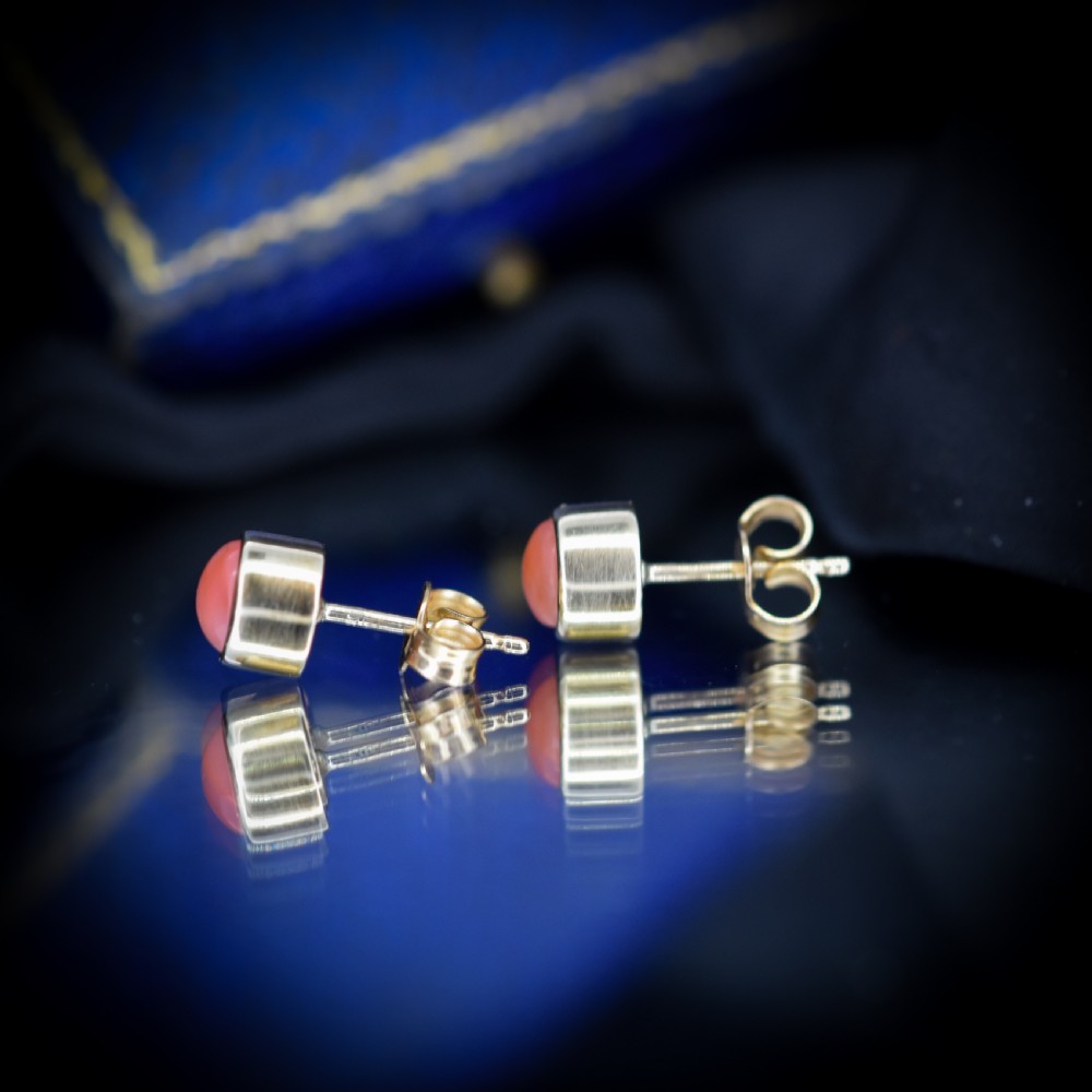 Vintage Round Coral Bezel Gold Stud Earrings, Studs View VII
