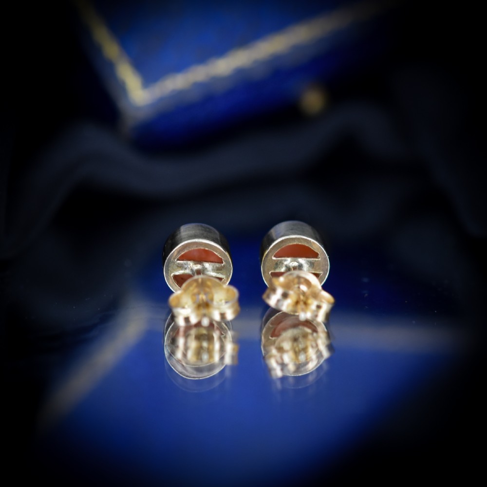 Vintage Round Coral Bezel Gold Stud Earrings, Studs View VIII