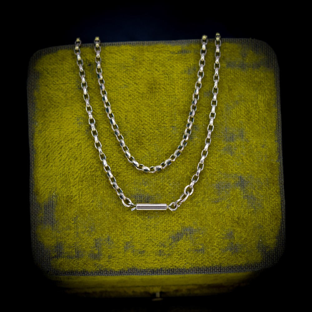 Antique Victorian Short Rolled Gold Belcher Chain Necklace | 17.5