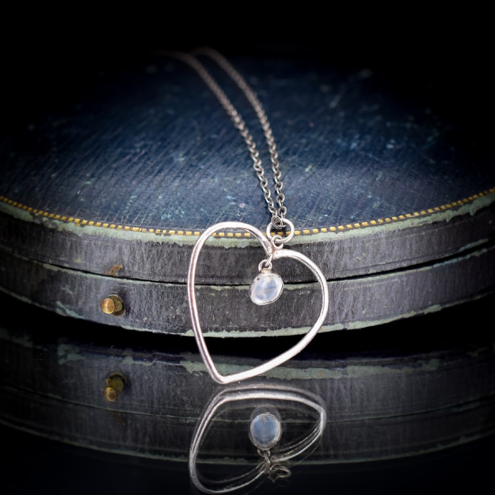 Antique Heart Moonstone Silver Drop Pendant Necklace View VIII