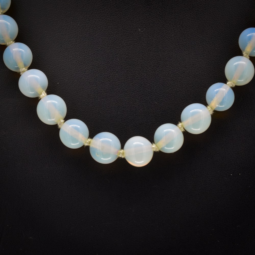 Vintage Opaline 9ct Gold Beaded Necklace Art Deco 17.5