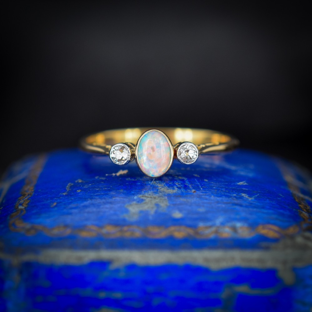 Antique Old Cut Diamond and Opal Three Stone 18ct Gold Ring Band