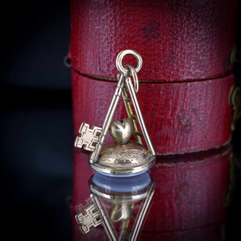 Antique Sardonyx 9ct Gold Ladder, Key & Heart Fob Seal Pendant View VI