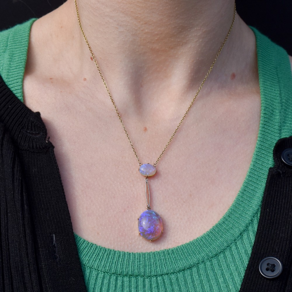 Antique Edwardian Opal Drop 9ct Gold Pendant Necklace | 16