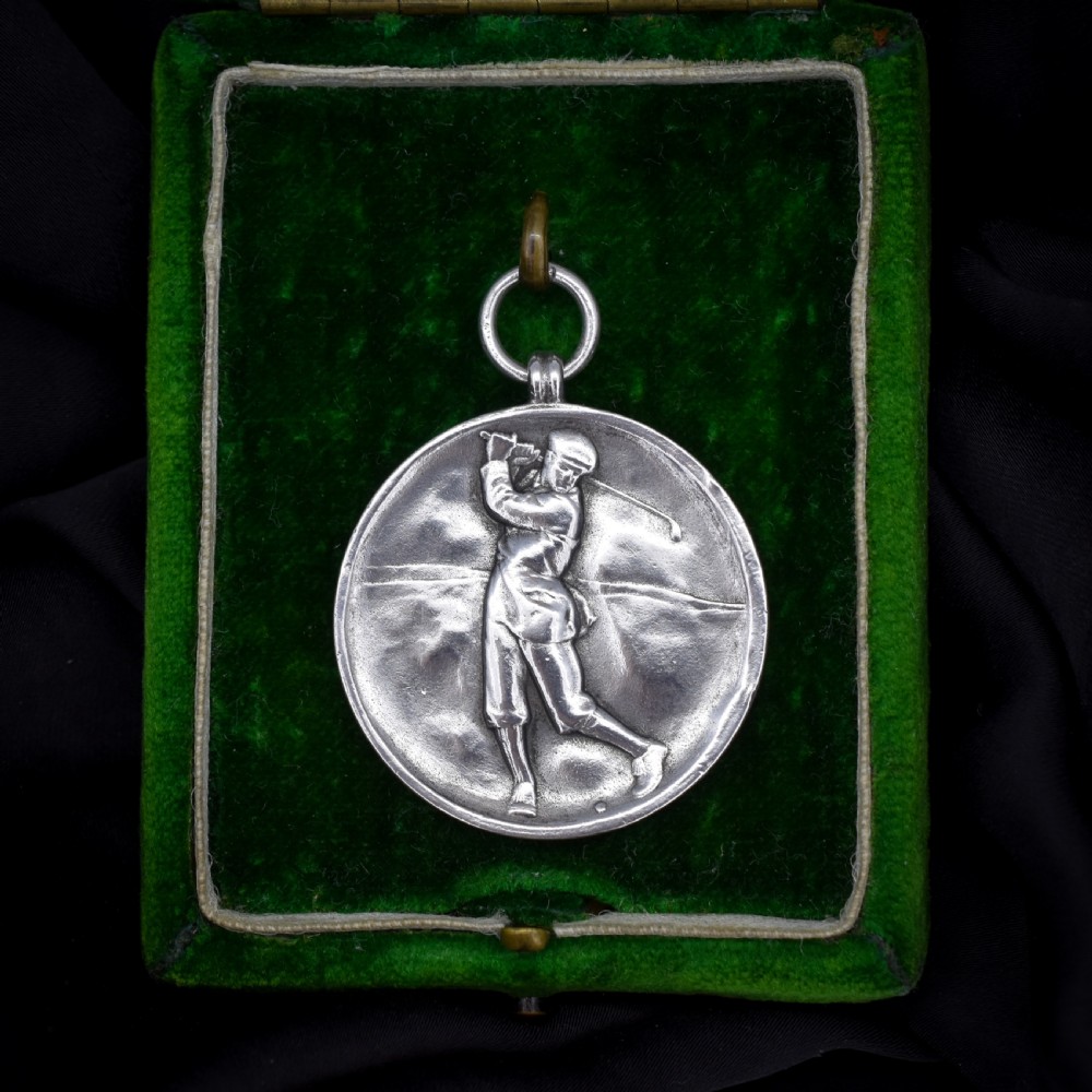 Vintage Golf 'Golfer' Medal Medallion Pendant Dated 1945