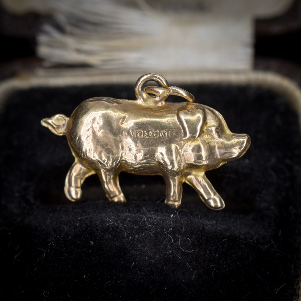Vintage 9ct Gold Lucky Pig Charm Pendant | London 1963 View VII