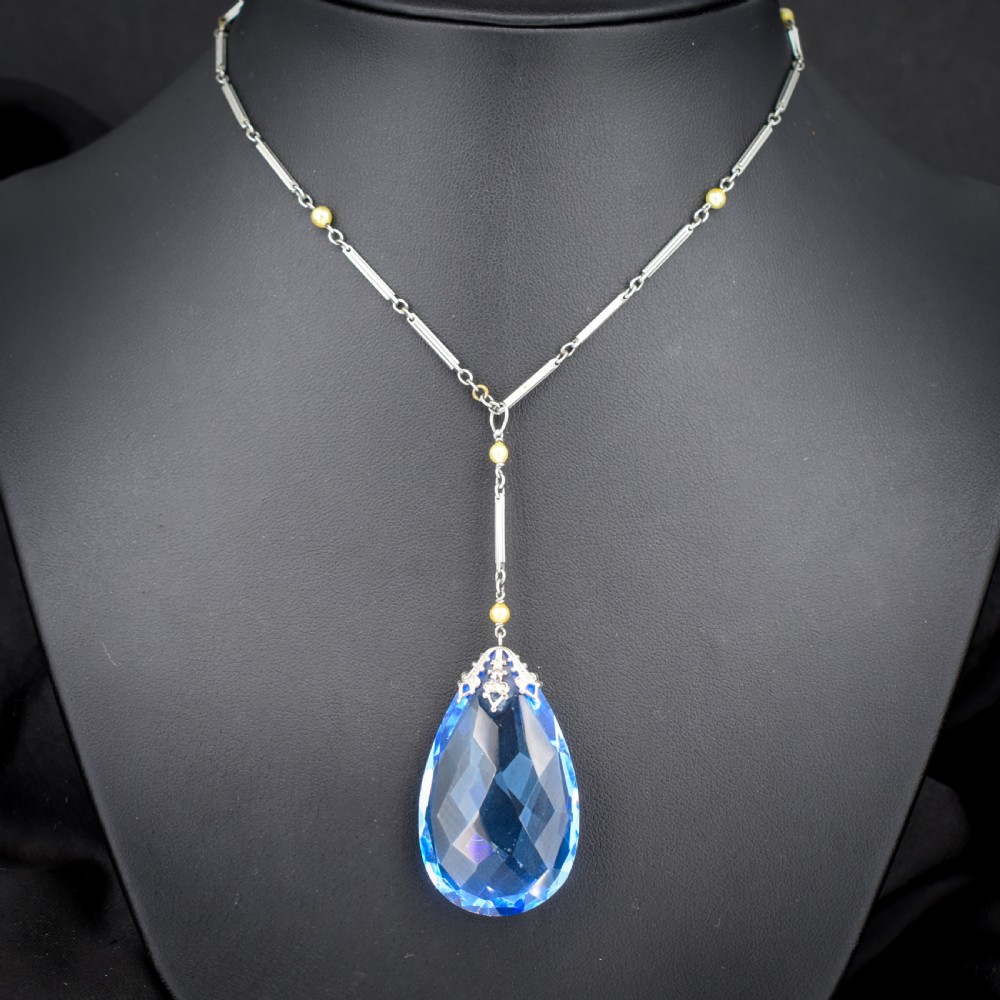 Art Deco 1930s Drop Pendant 'Platinon' Necklace | Boxed Jewellery Set View III