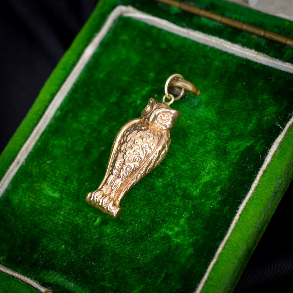 Vintage 9ct Gold Wise Owl Charm Pendant | Dated 1962 View VI