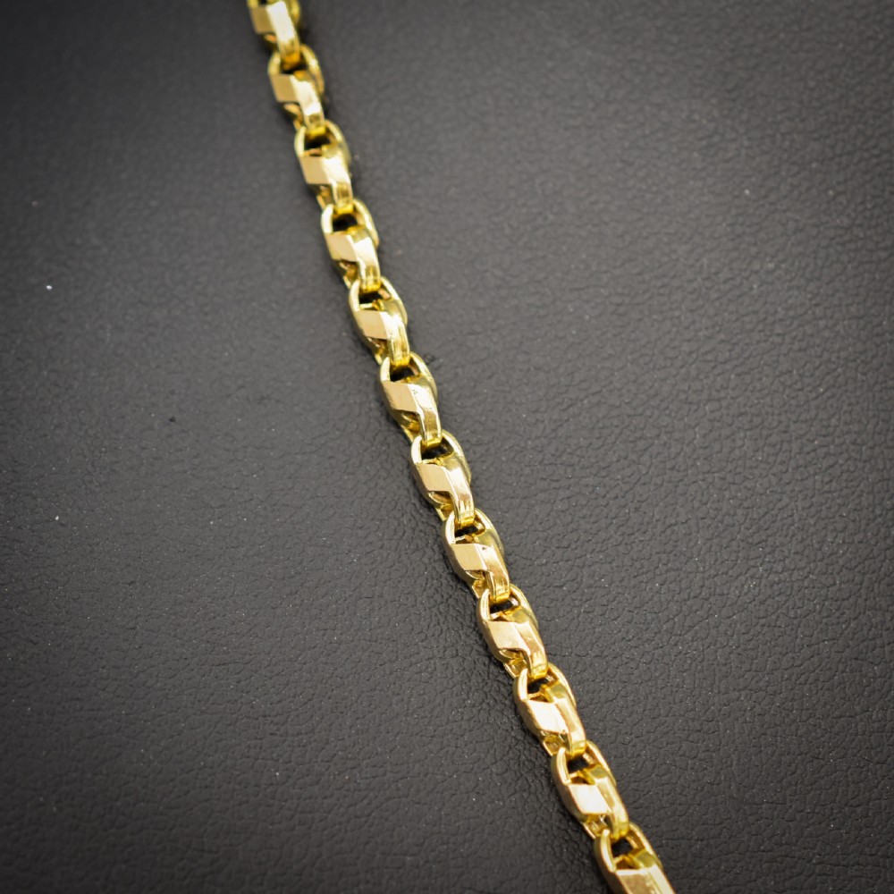 An antique 9ct yellow gold tulip link fancy chain necklace featuring a swivel dog clip clasp. View IV