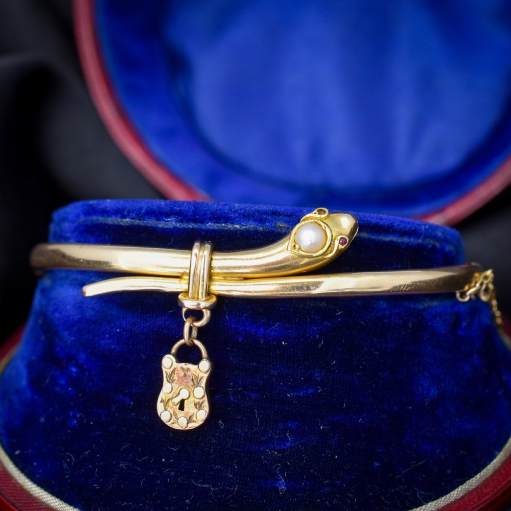 Antique Boxed 15ct Gold Pearl Snake Serpent Bangle Bracelet View III