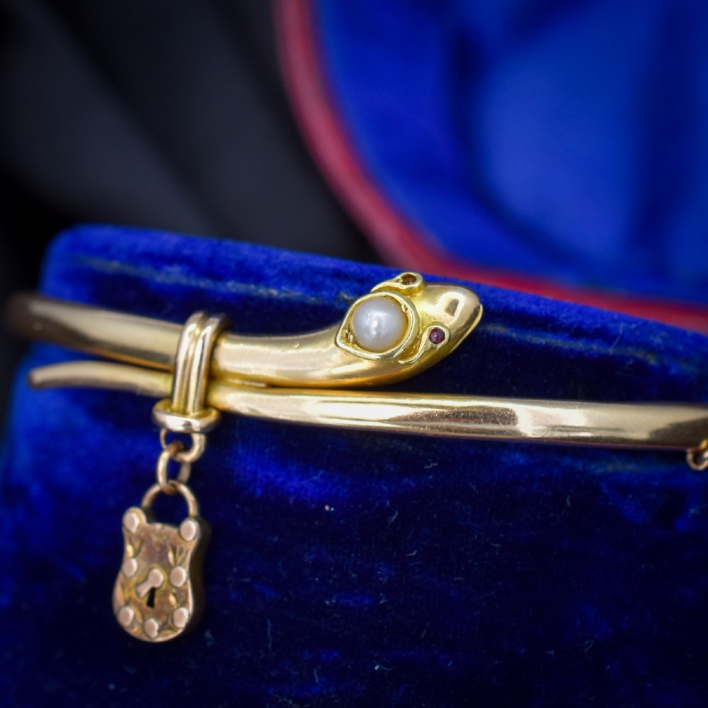Antique Boxed 15ct Gold Pearl Snake Serpent Bangle Bracelet View IV