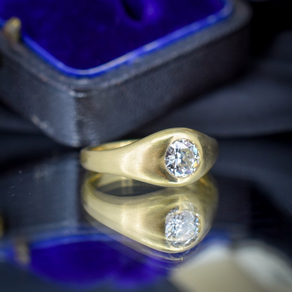 0.59ct Old Cut Diamond 18ct Yellow Gold Gypsy Band Ring View IV