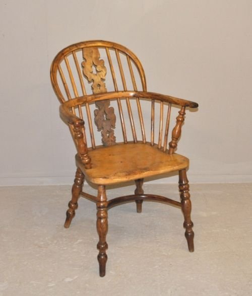 Yew Wood Windsor Armchair