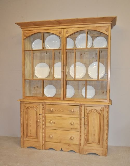 Pine Kitchen Dresser