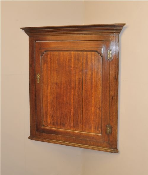 Oak Corner Cupboard